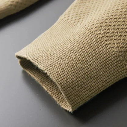 Men’s Minimalist Textured Knit Cardigan