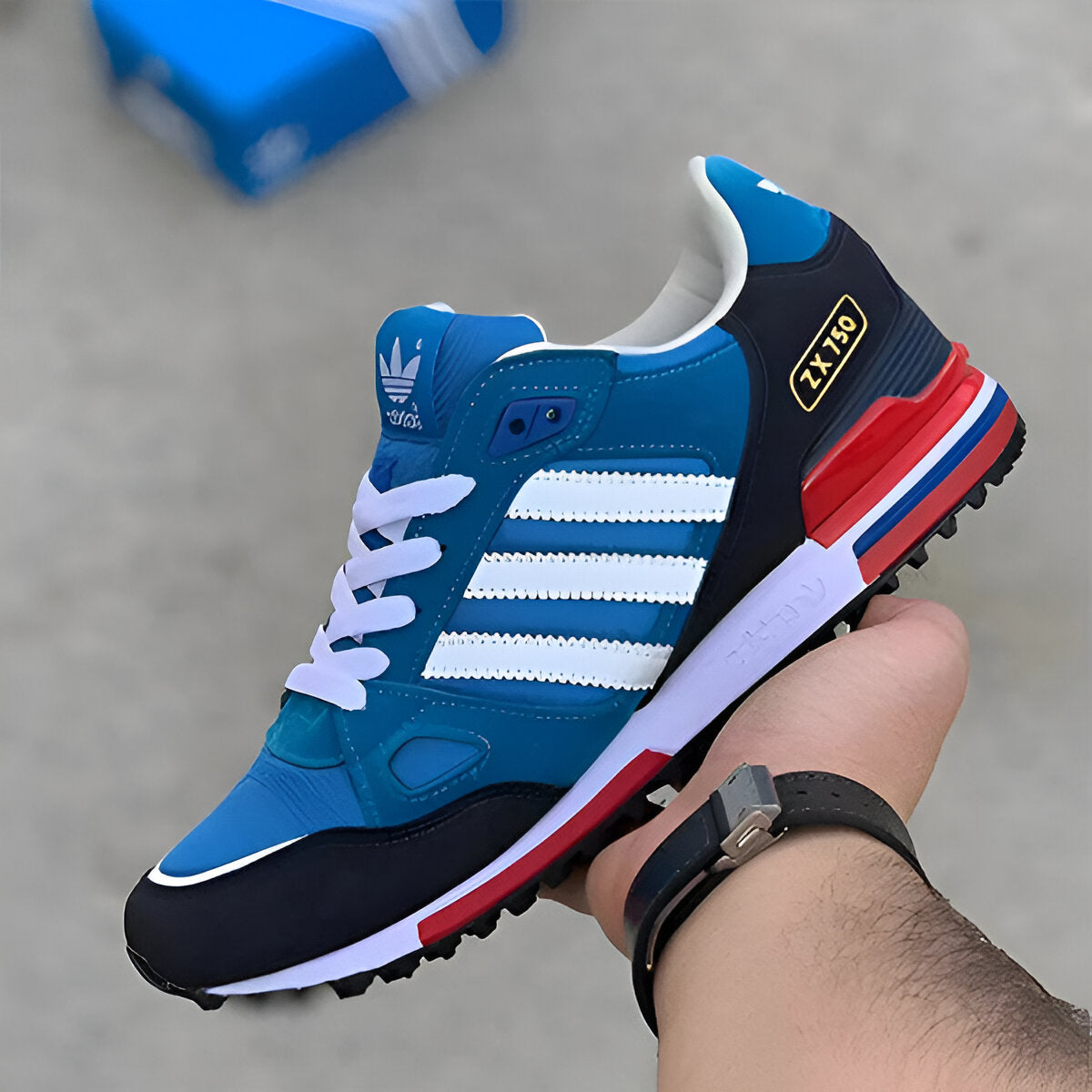Adidas - Sport Sneakers be ready for summer